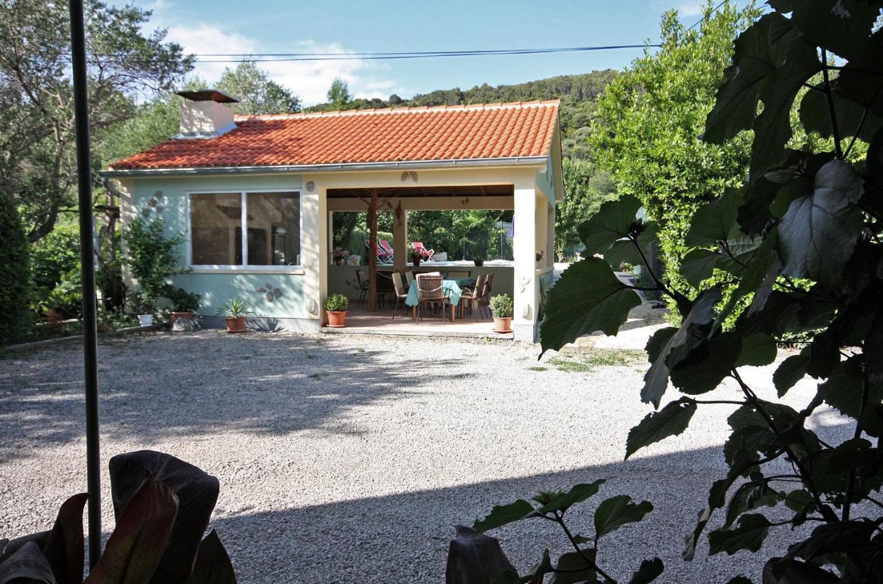 Family Friendly Apartments With A Swimming Pool Supetarska Draga - Donja, Rab - 2019 Dış mekan fotoğraf