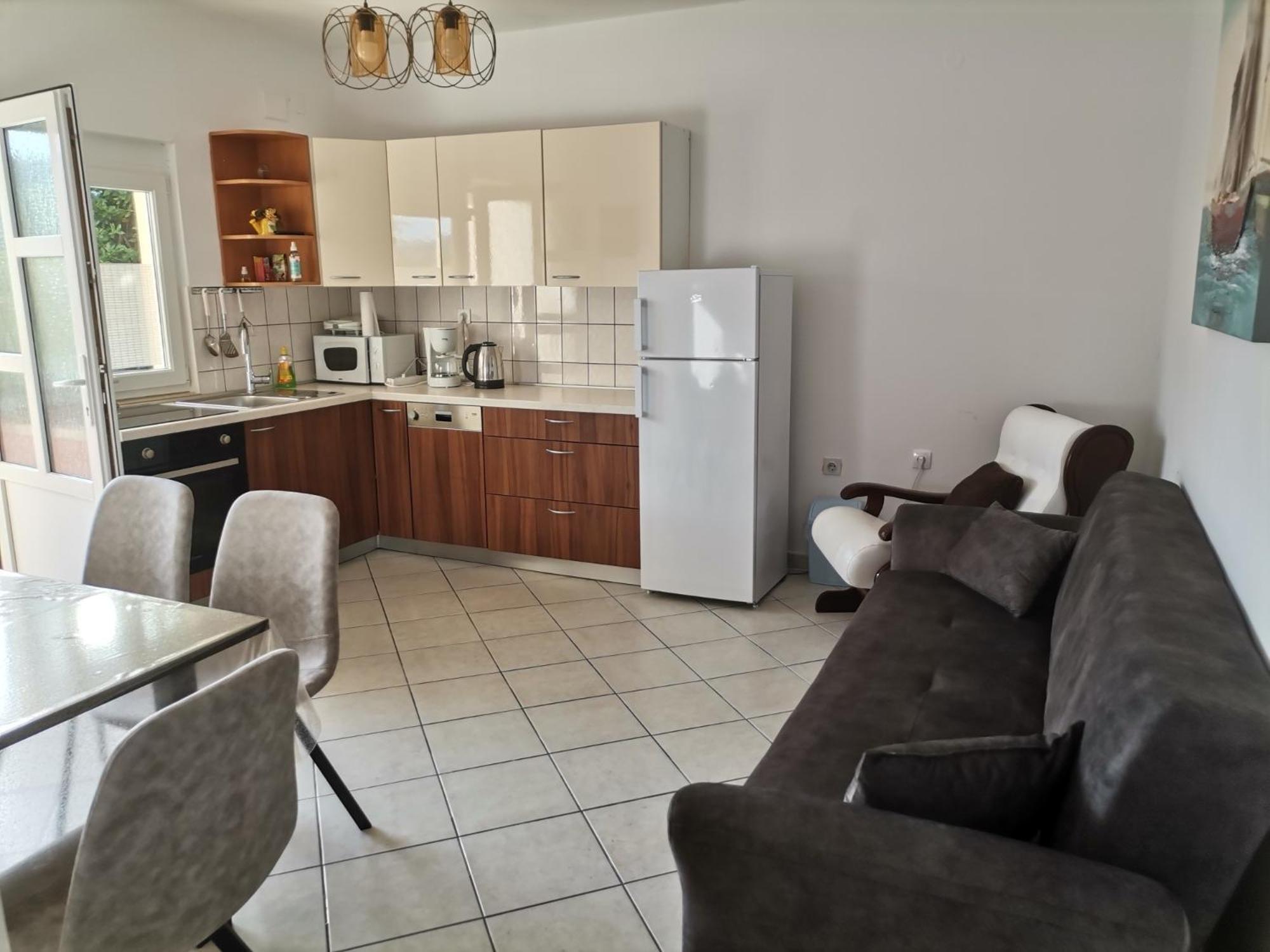 Family Friendly Apartments With A Swimming Pool Supetarska Draga - Donja, Rab - 2019 Oda fotoğraf