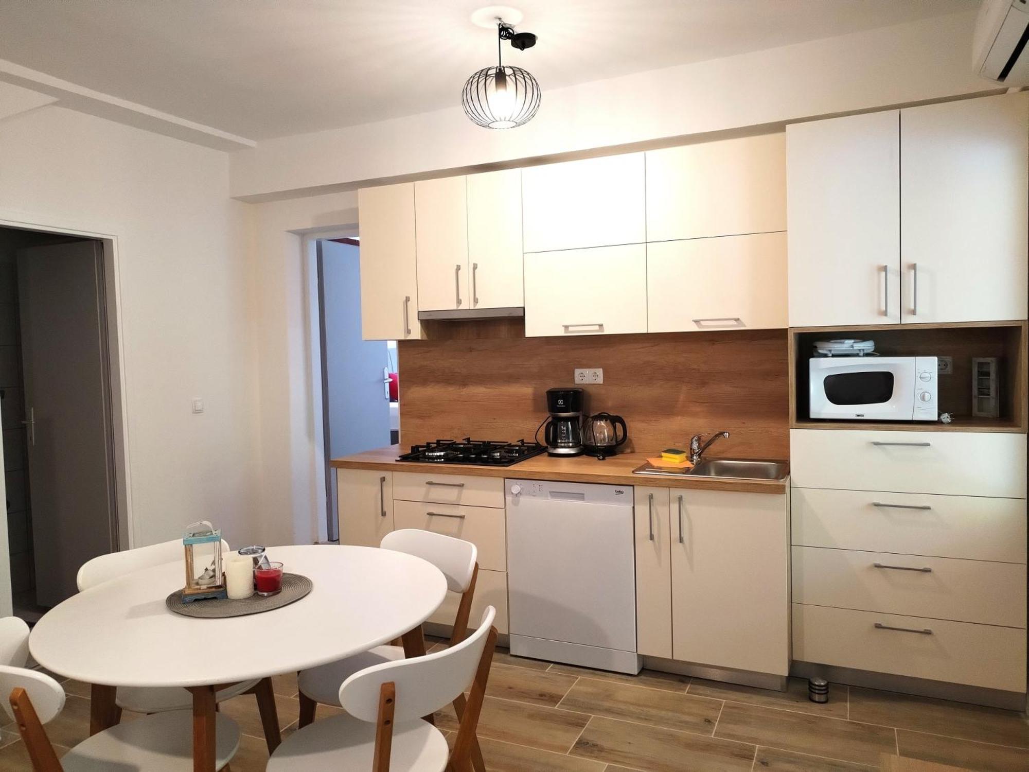 Family Friendly Apartments With A Swimming Pool Supetarska Draga - Donja, Rab - 2019 Dış mekan fotoğraf